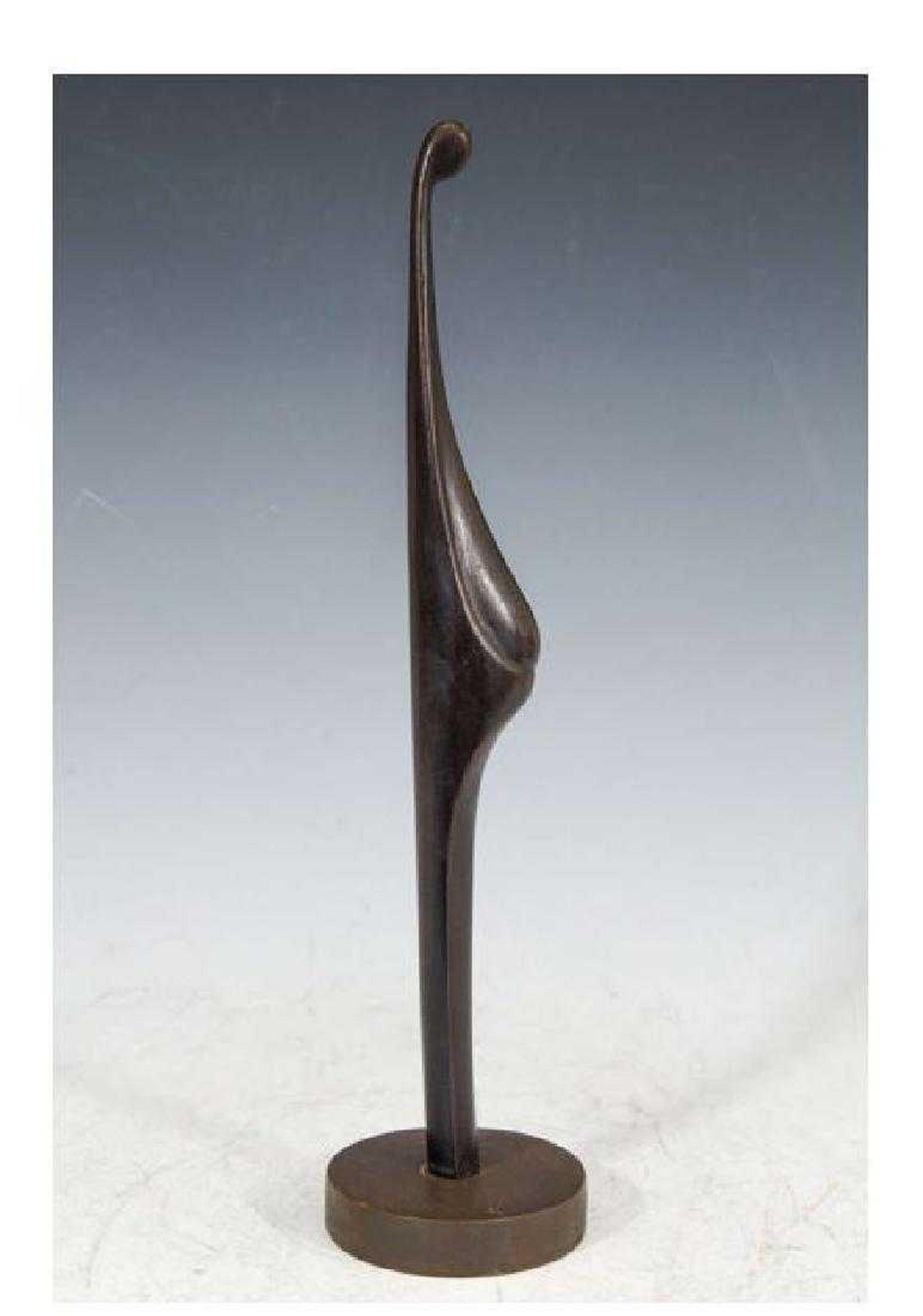 Israelische modernistische israelische Bronze-Skulptur einer gebürtigen Frau, abstrakte Figur, gesichert, Ein-Hod – Sculpture von Victor Halvani