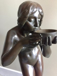 Die Trinkende Bronze Sculpture, Realist Style, Circa 1900, Unframed