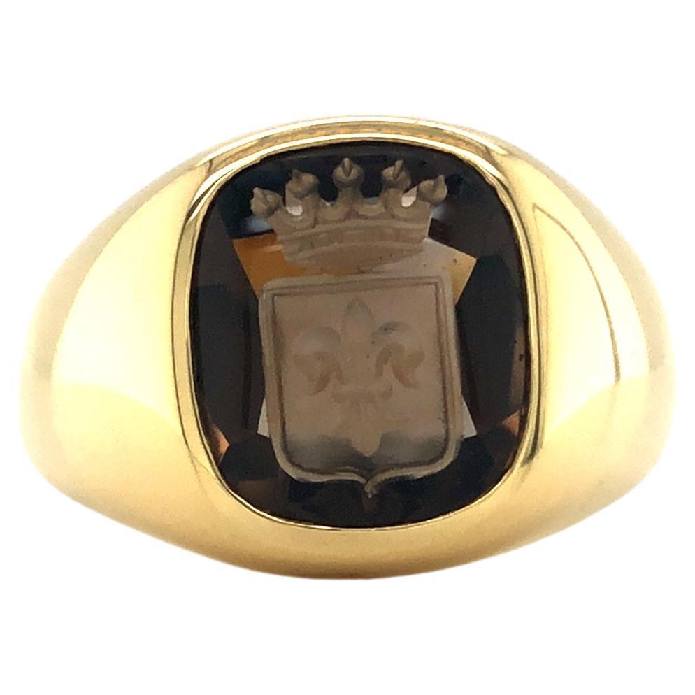 Anillo de sello antiguo Victor Mayer Cuarzo ahumado de oro amarillo de 18 quilates con grabado