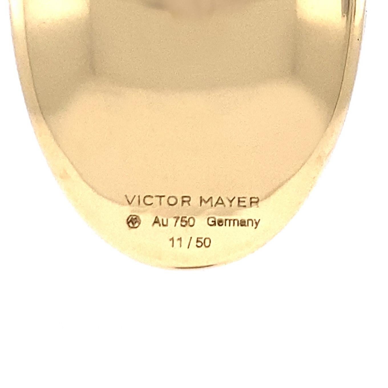 Victor Mayer Calima Locket Necklace in 18k Yellow Gold 155 Fancy Yellow Diamonds For Sale 5