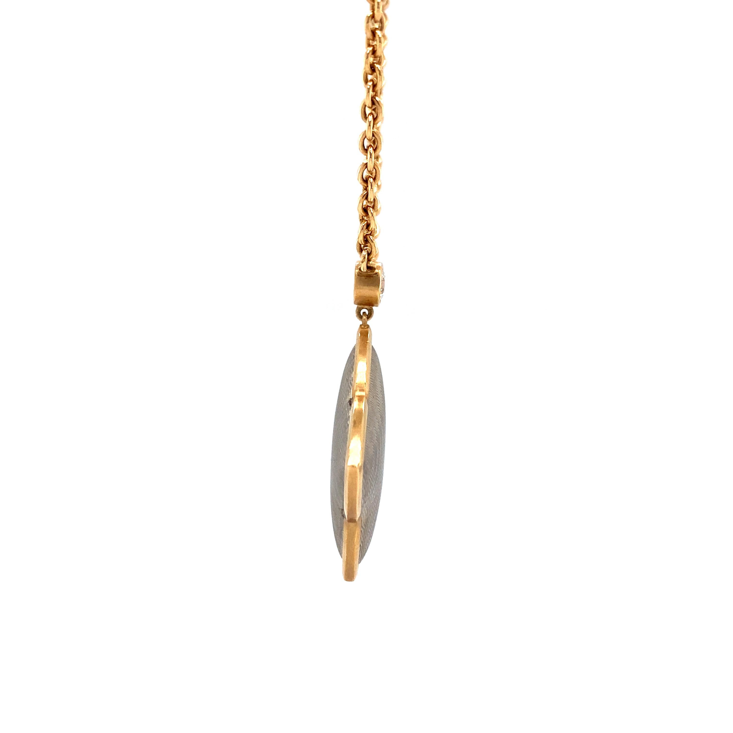 Collier Quatrefoil en or rose 18 carats avec 1 diamant 0,16 carat de diamètre 26,3 mm Pour femmes en vente