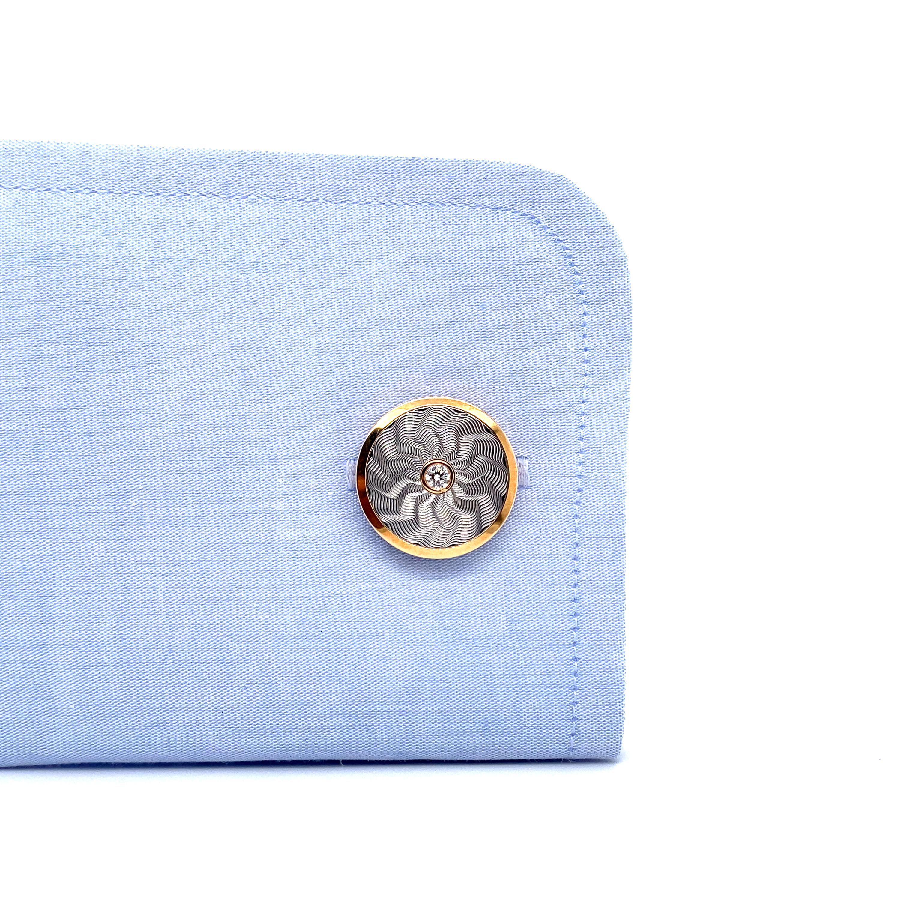 Gemelos redondos Oro rosa y blanco 18k Guilloche 2 diamantes 0,20 ct 19 mm en venta 4