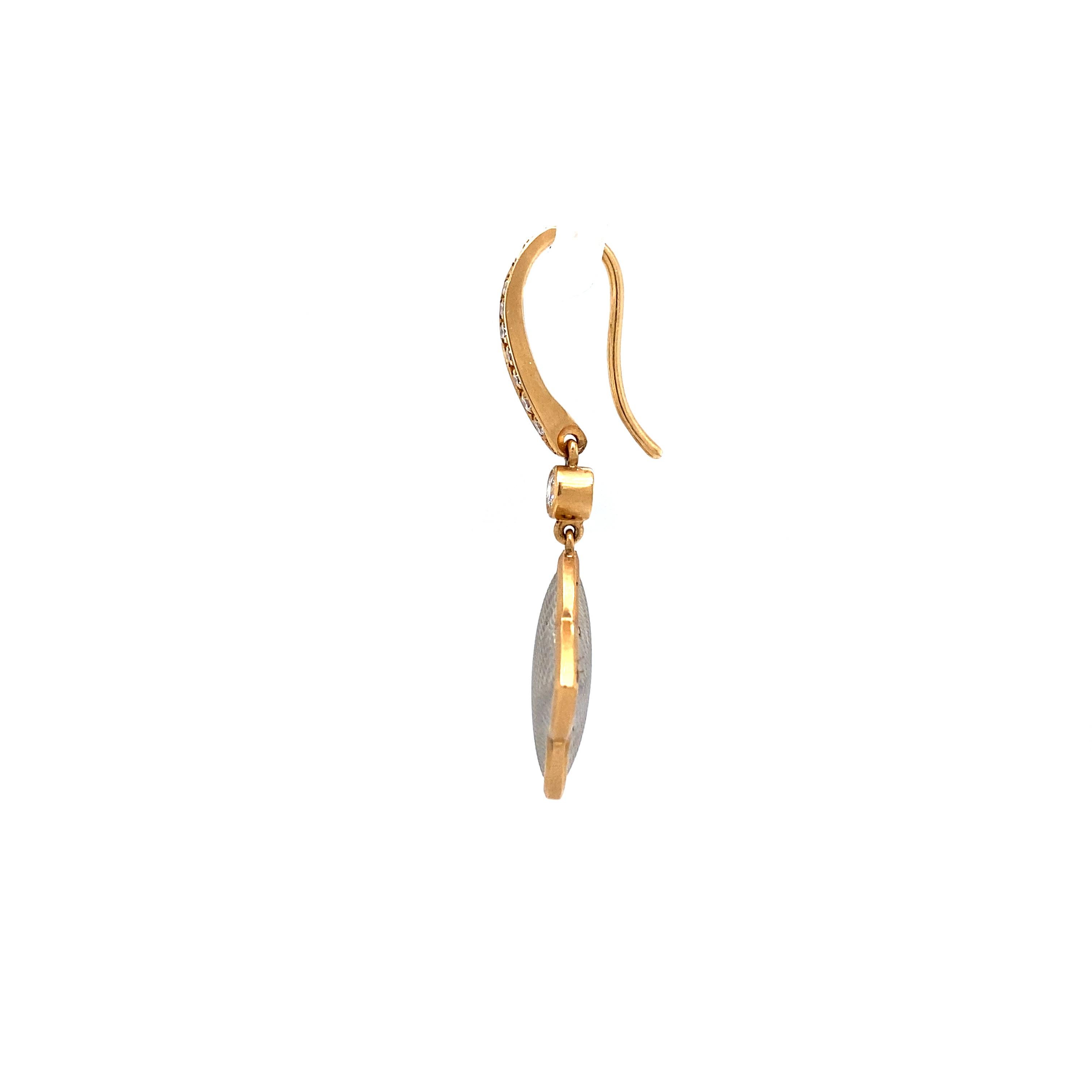 Gothic Revival Pointed Quatrefoil Dangle Earrings 18k Rose/White Gold 20 Diamonds 0.27ct 36.0mm For Sale