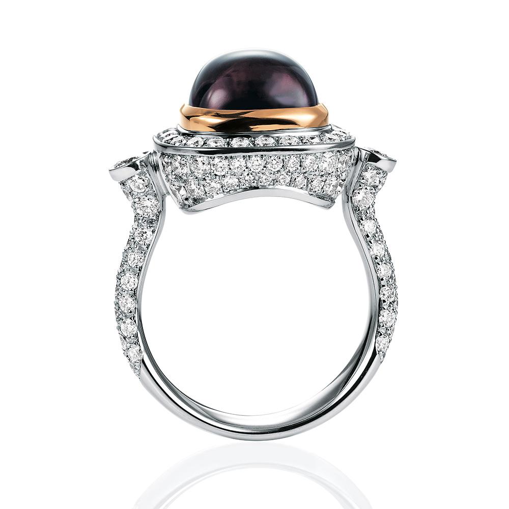 Cabochon Victor Mayer Era Amethyst Ring 18k White Gold/Rose Gold with 120 Diamonds For Sale