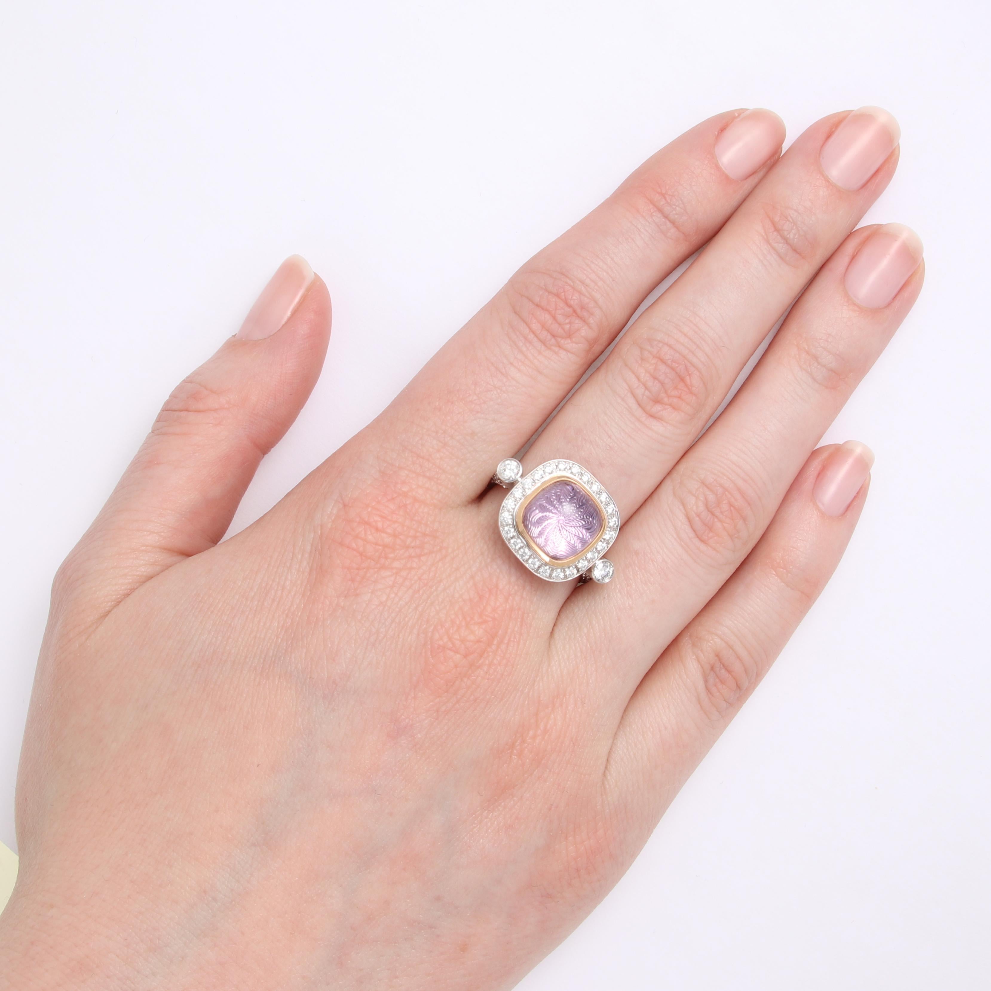 Contemporary Victor Mayer Era Amethyst Ring 18k White Gold/Rose Gold with 120 Diamonds For Sale