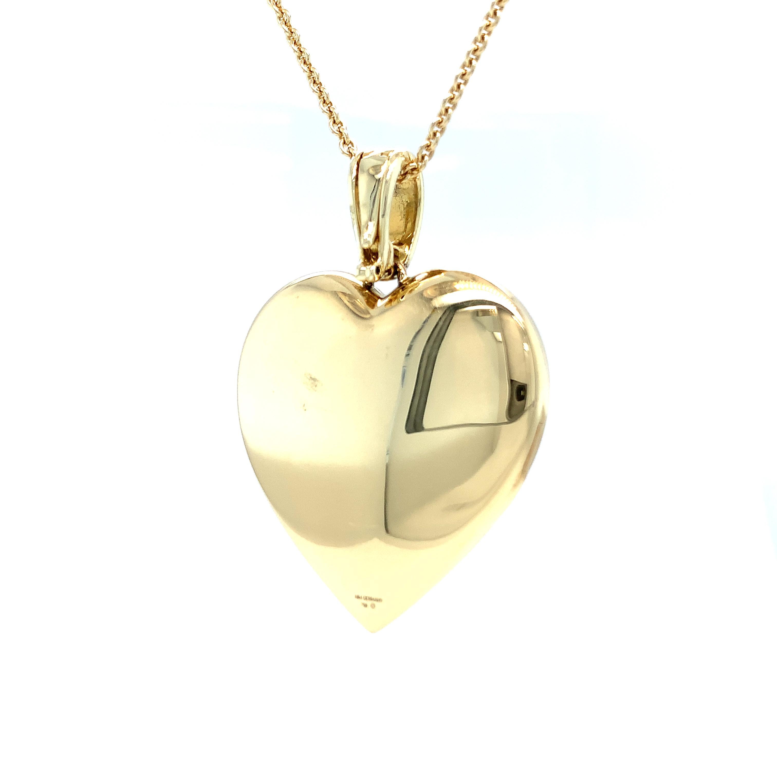 Contemporary Customizable Polished Heart Shaped Pendant Locket 18k Yellow Gold 37 mm x 34 mm For Sale