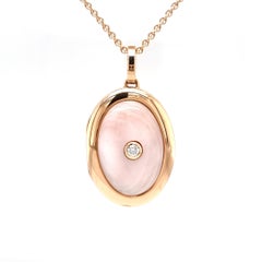 Customizable Oval Locket Pendant 18k Rose Gold 1 Diamond 0.10 ct H VS Pink Pearl
