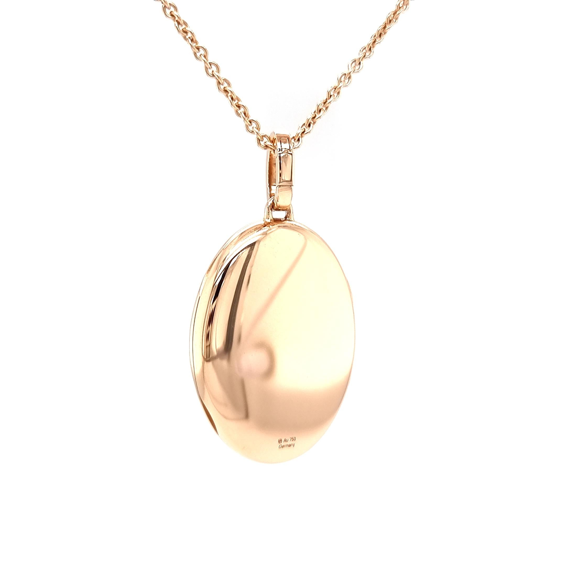 Customizable Oval Polished Pendant Locket - 18k Rose Gold - 23.0 mm x 32.0 mm For Sale 2