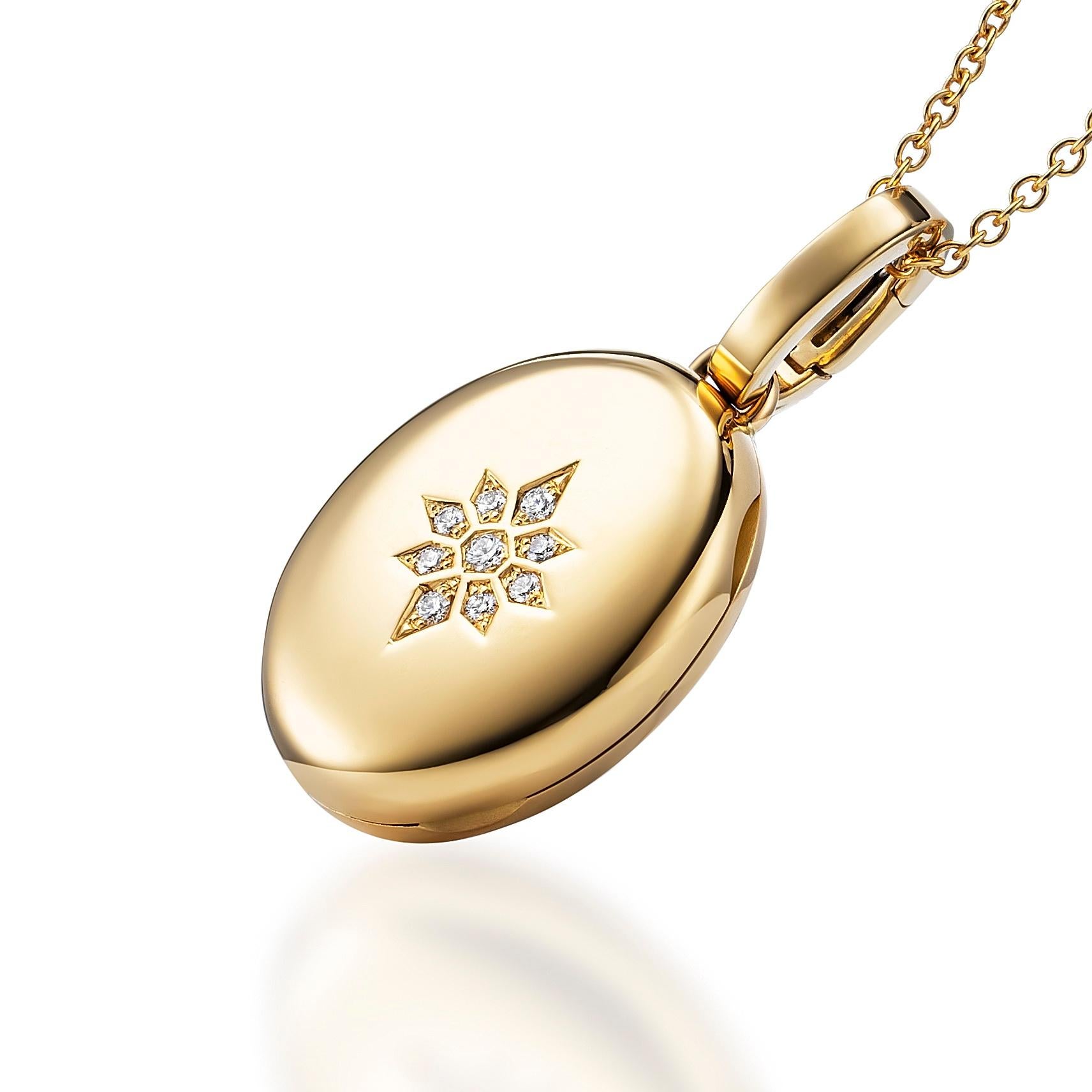 Oval locket pendant 18k yellow gold, with a total of 14 g, particularly heavy and highly valuable manufacture, Victoria Collection, star motif with 9 diamonds total 0.07 ct, G VS, brilliant cut, measurements app. 20.0 mm x 15.0 mm

About the creator