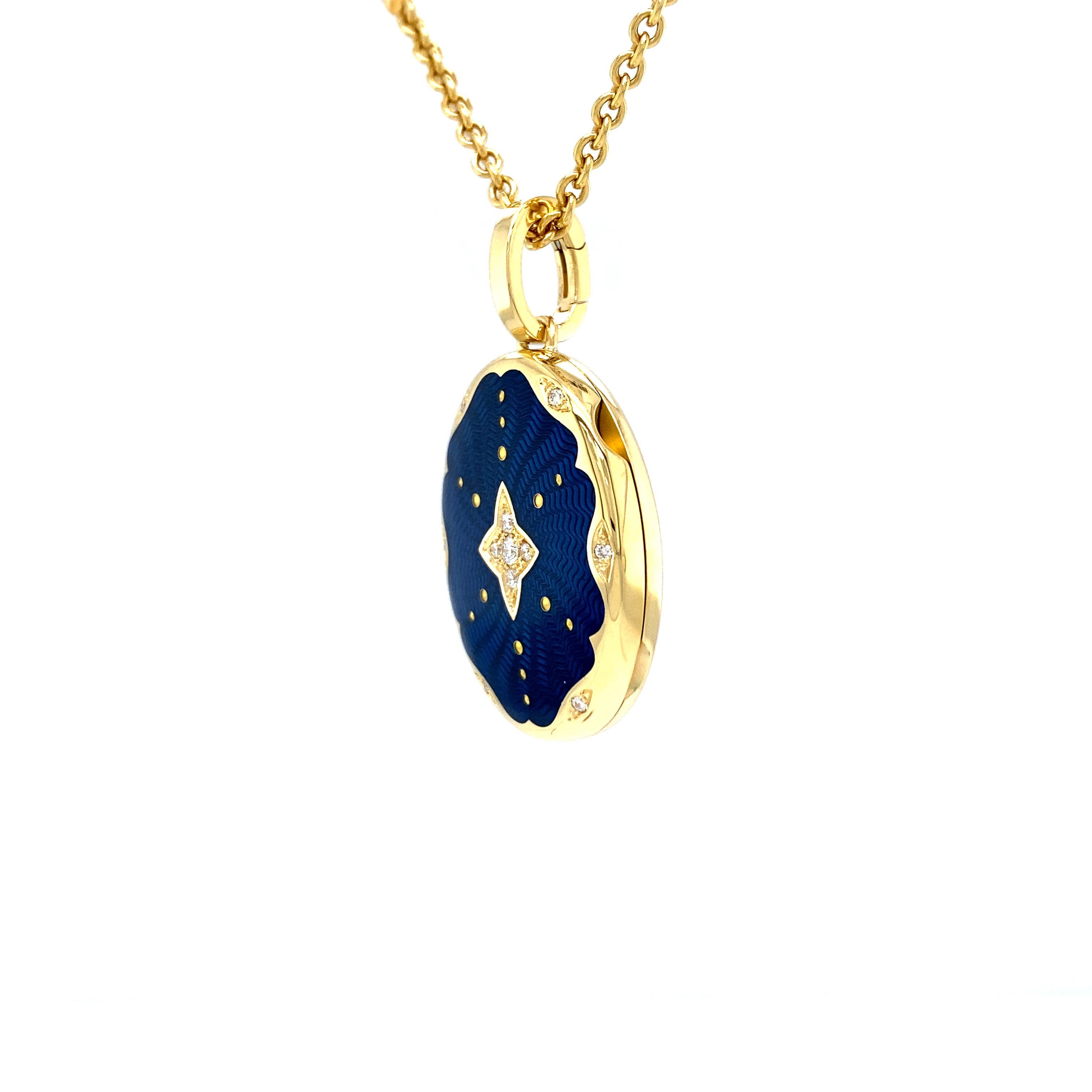 Women's Oval Locket Pendant Star 18k Yellow Gold Blue Vitreous Enamel 11 Diamonds 0.12ct For Sale