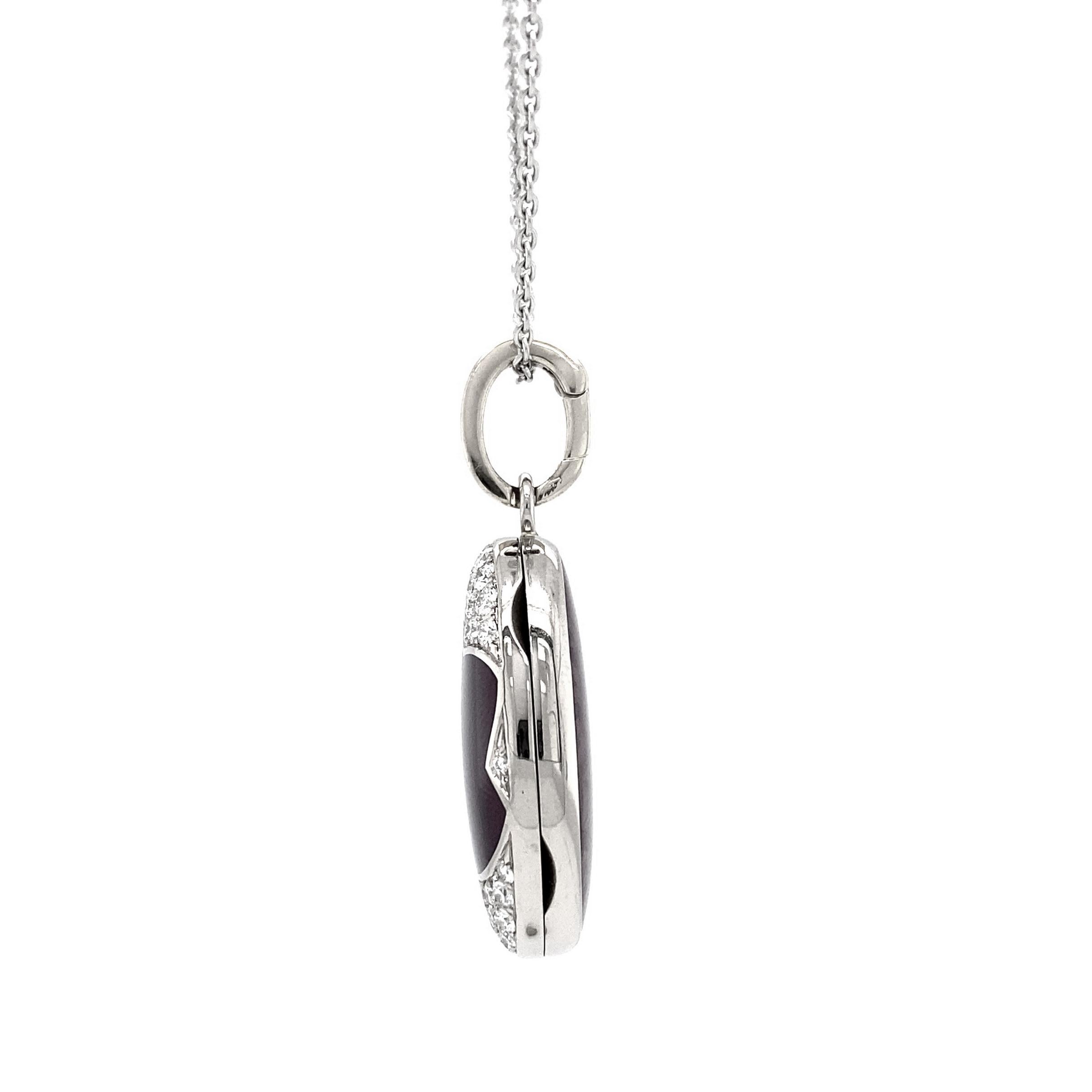 Pendentif ovale en or jaune 18 carats émail framboise 43 diamants 0,55 carat G VS en vente 3