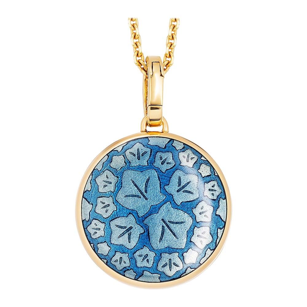 Women's Round Locket Pendant Necklace 18k Yellow Gold Opalescent Blue Enamel 5 Diamonds For Sale