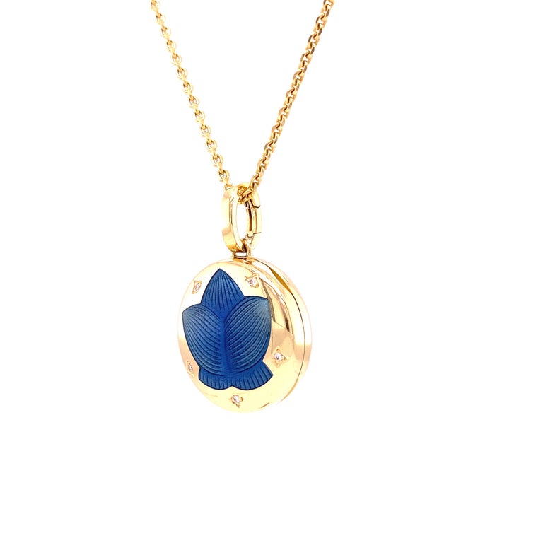 Round Locket Pendant Necklace 18k Yellow Gold Opalescent Blue Enamel 5 Diamonds For Sale at 1stDibs