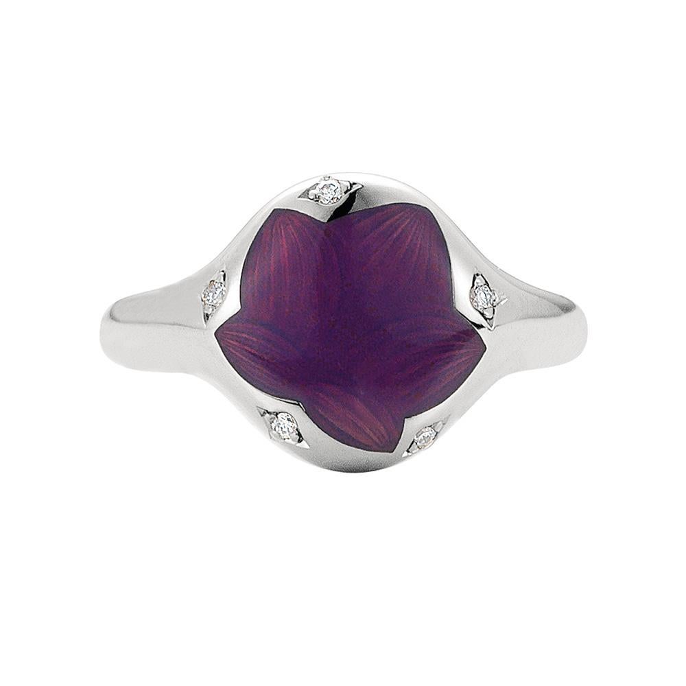 Ring Enamel Round Opalescent Purple 18k White Gold 5 Diamonds 0.03 ct In New Condition For Sale In Pforzheim, DE