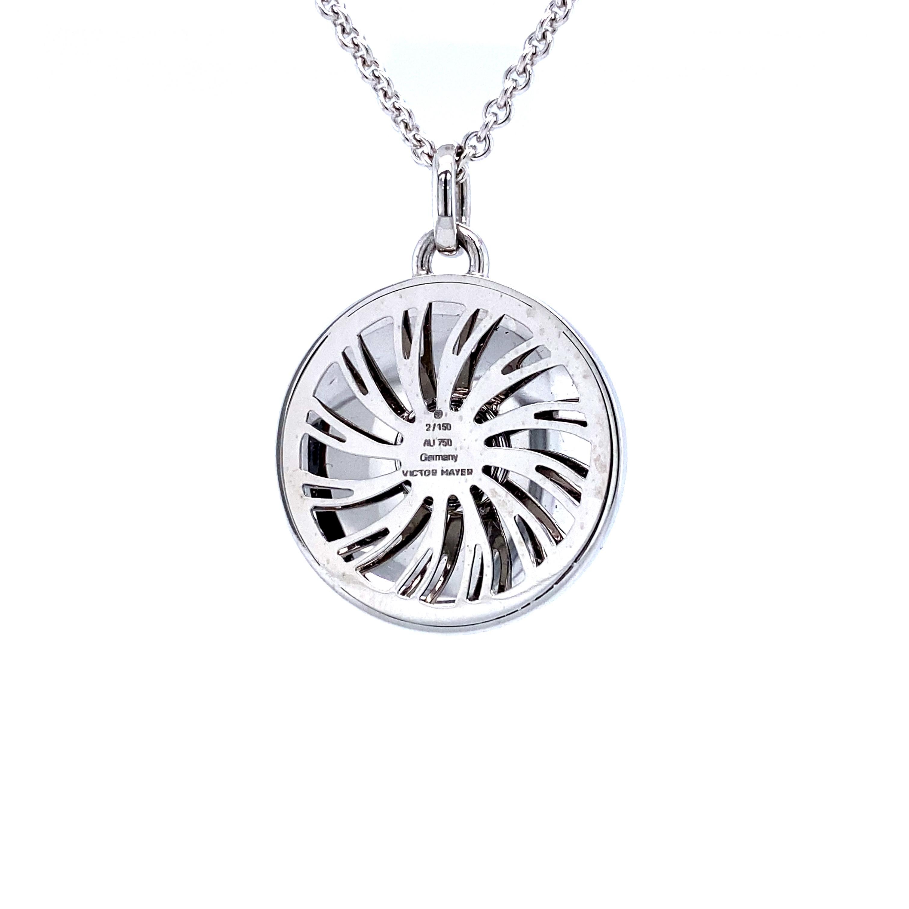 Ciondolo rotondo Opera Oro Bianco 18k Argento Smalto Fondente 92 Diamanti 0,37 ct GVS in vendita 4