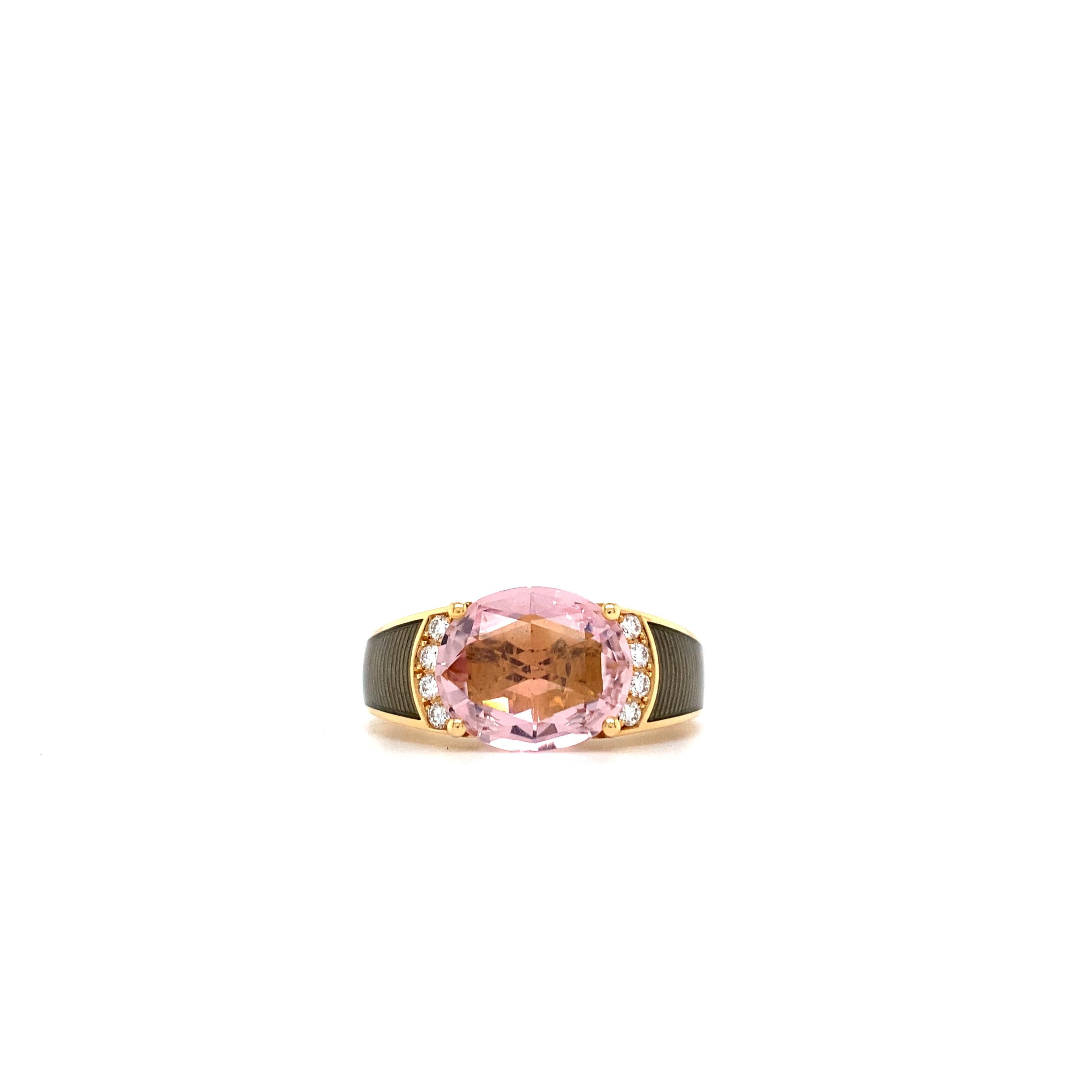 Rose Cut Victor Mayer Ring Peacock Light Grey Enamel 18k Rose Gold 8 Diamonds 0.16 ct For Sale