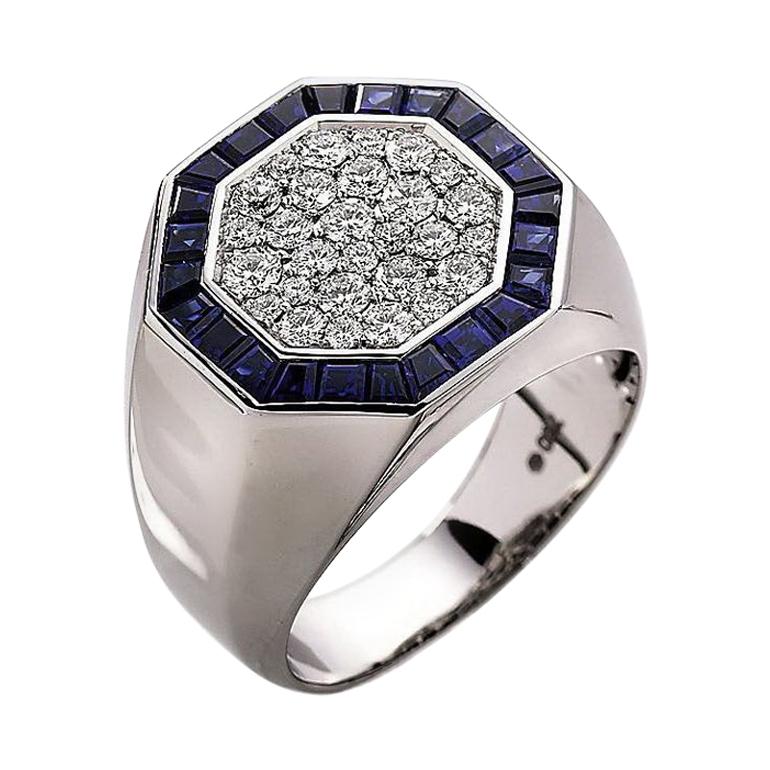 Signet Ring - 18k White Gold - 28 Diamonds 0.85 ct - 24 Sapphires 1.77 ct For Sale