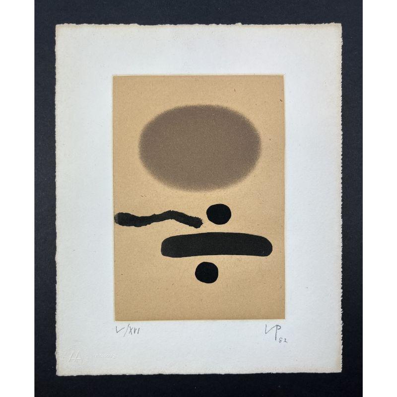 Victor Pasmore (1908 - 1998) - Hand-Signed Etching And Aquatint, 2RC, 1982

Additional Information:
Material: Etching ant Aquatint on paper
Edited in 1982
Limited edition, numbered in lower left corner
Signed in pencil by artist
Paper size: 25 x