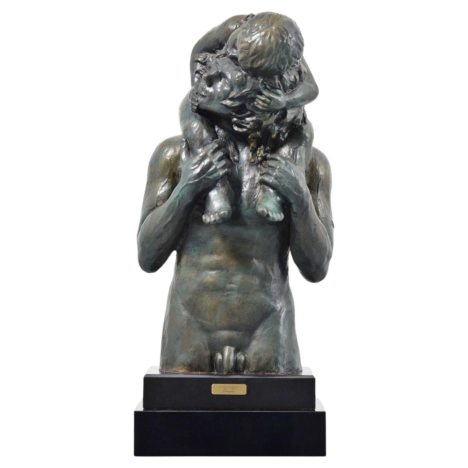 "Scultura in bronzo di Victor Salmones 
Primogénito
, Edizione 5/10, Altezza totale 72 in vendita