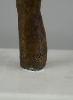 Skulptur-Totem aus Bronze und Marmor, Hände umarmen Surrealistische mexikanische Moderne