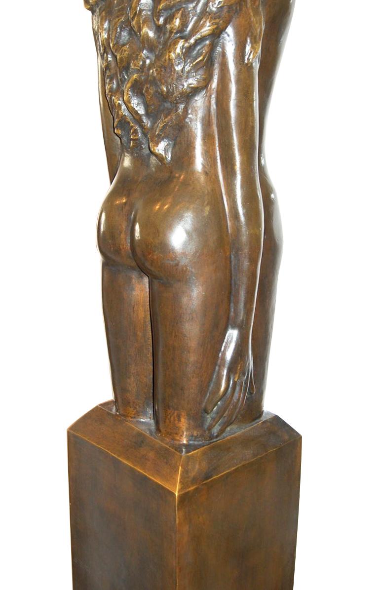 Eternal Moment
Man and woman embracing, indoor or outdoor large bronze sculpture signed V. Salmones edition 6/10, 1979. 
Included in the Victor Salmones book published in 1991 