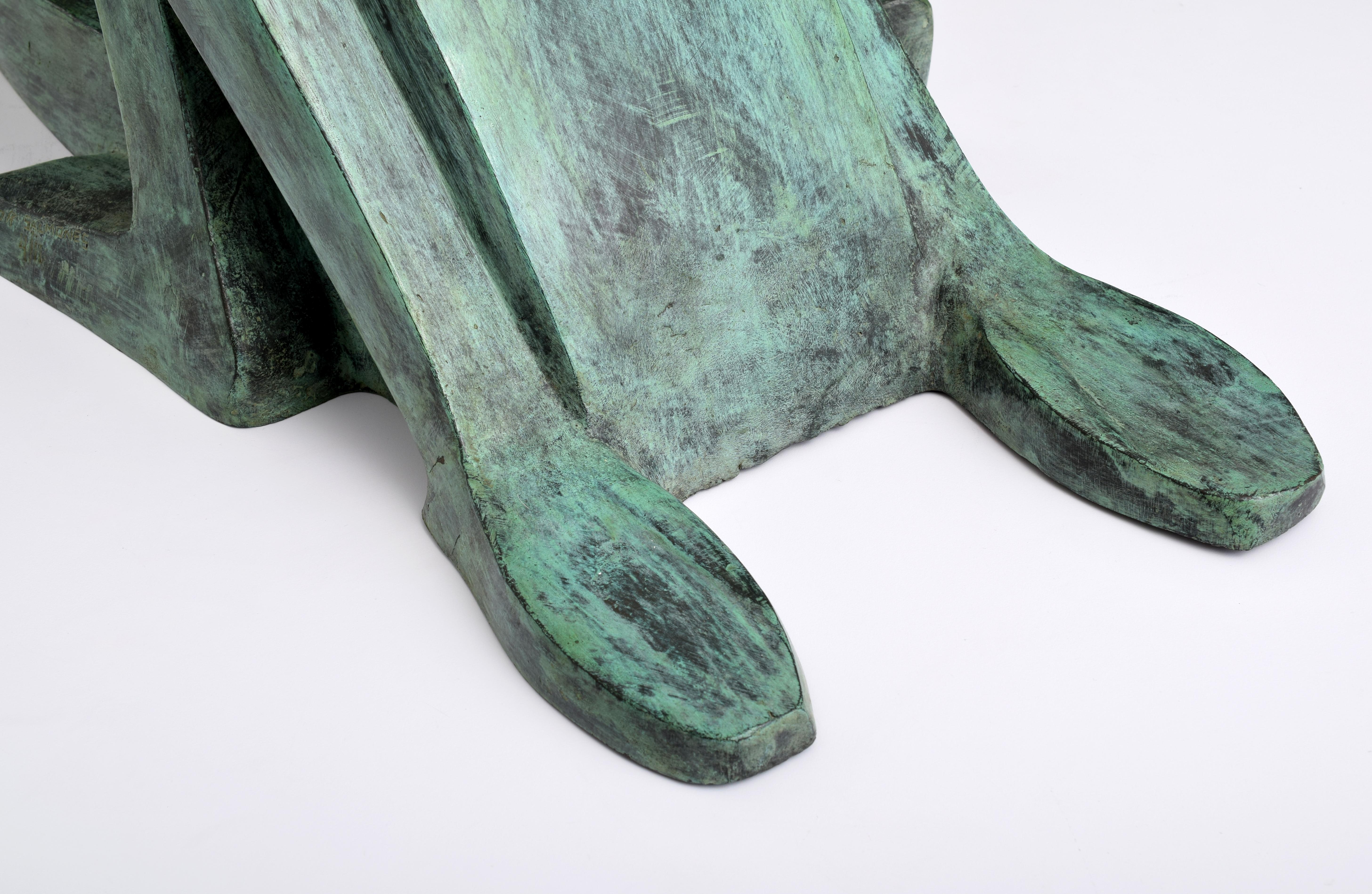 Große Victor Salmones Bronzeskulptur, kniende Figur, 29