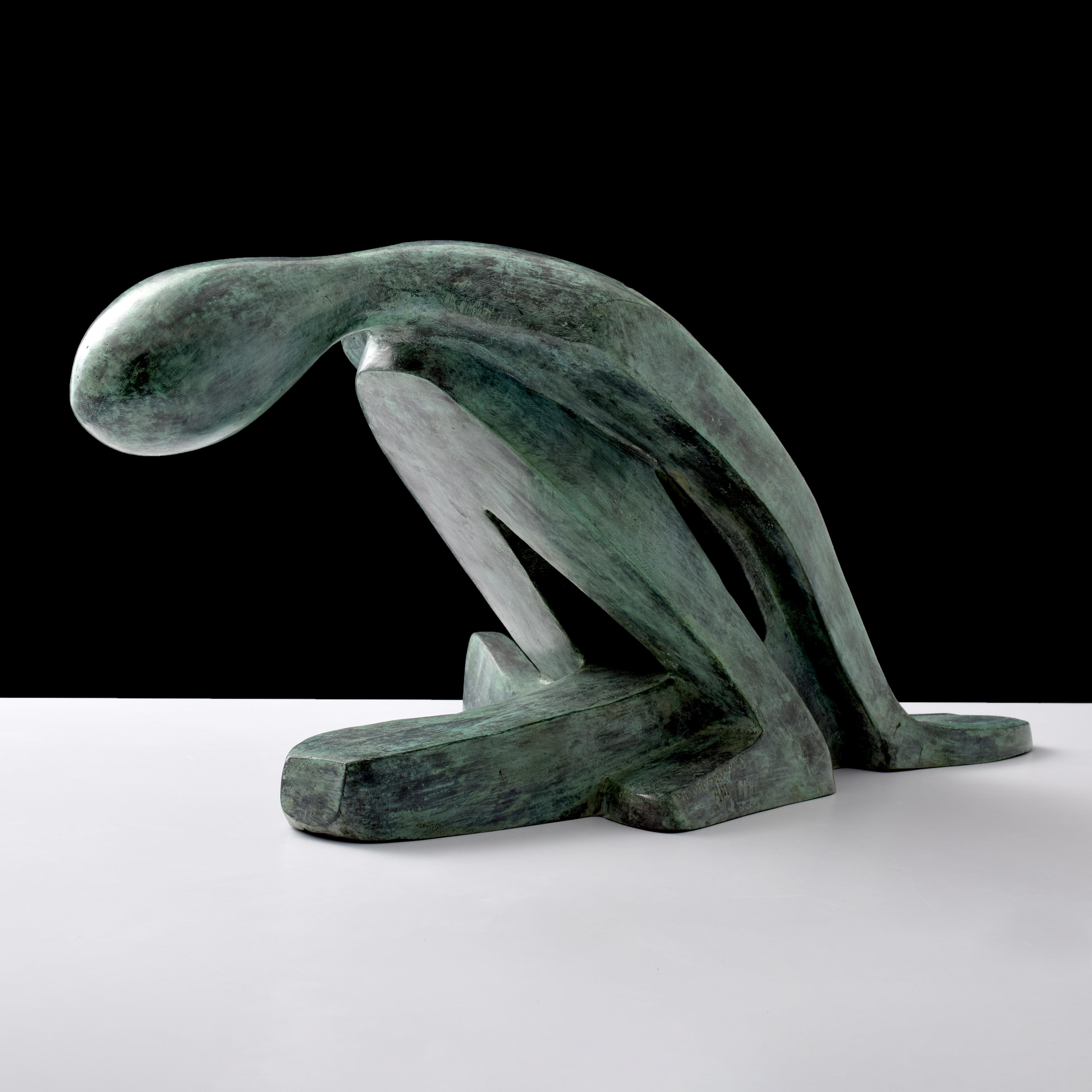 Große Victor Salmones Bronzeskulptur, kniende Figur, 29