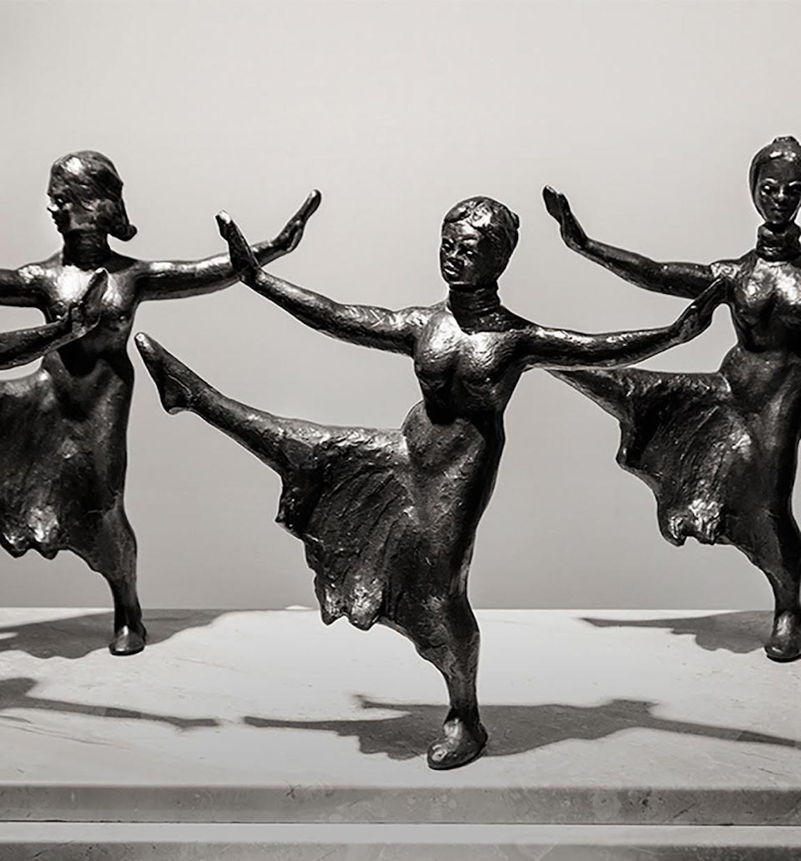 Escultura de bronce Bailarinas - Sculpture de Victor Salmones
