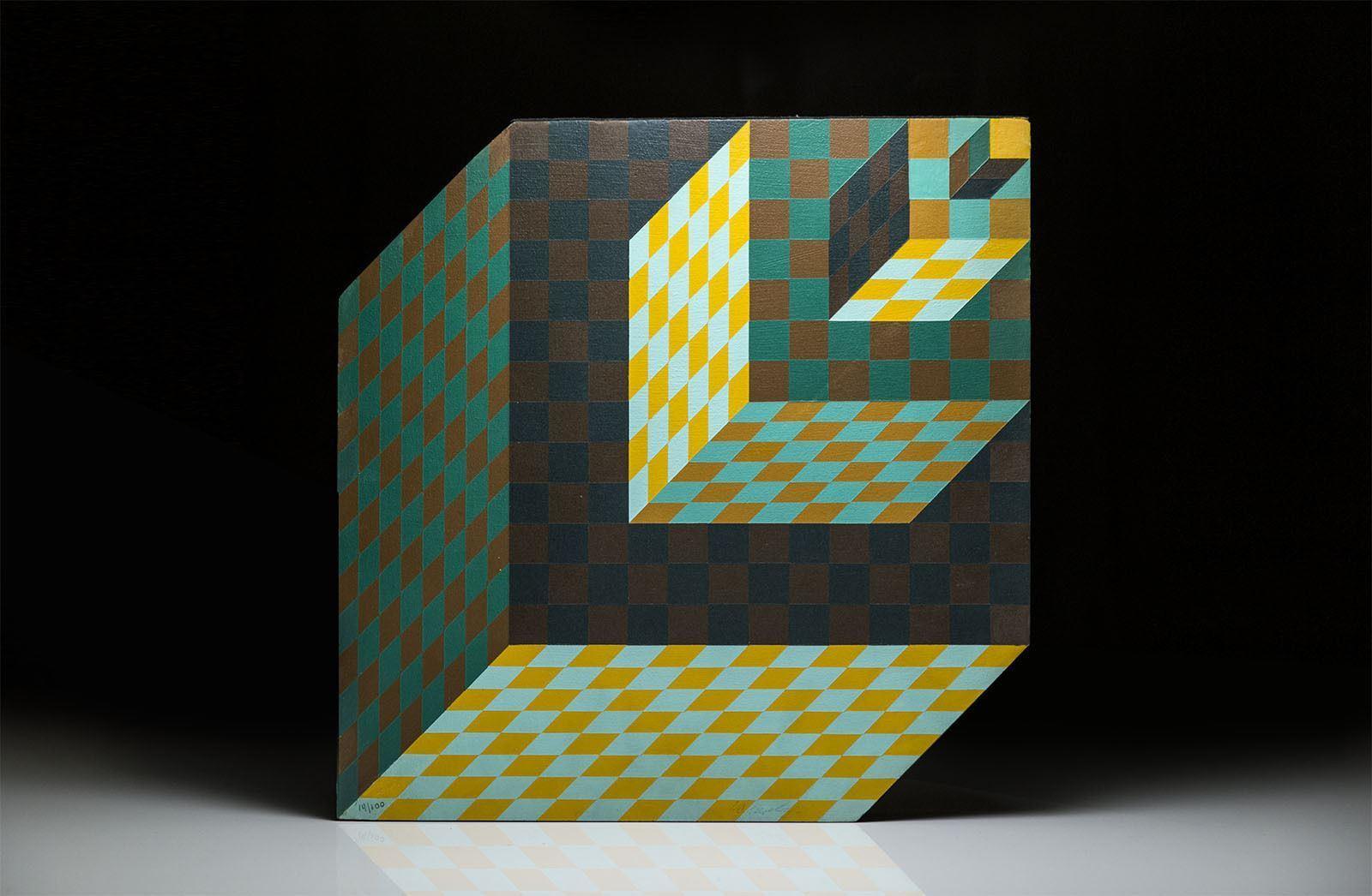 Victor Vasarely Felhoe Hand Acrylic Painted Wood Sculpture Signed Certified For Sale 1