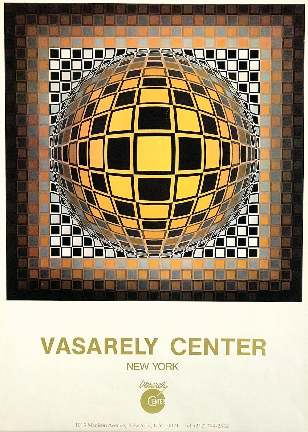 VASARELY CENTER NY, Zussau Gold, Vintage 1970er Op-Art, Geometrische optische Illusion – Print von Victor Vasarely