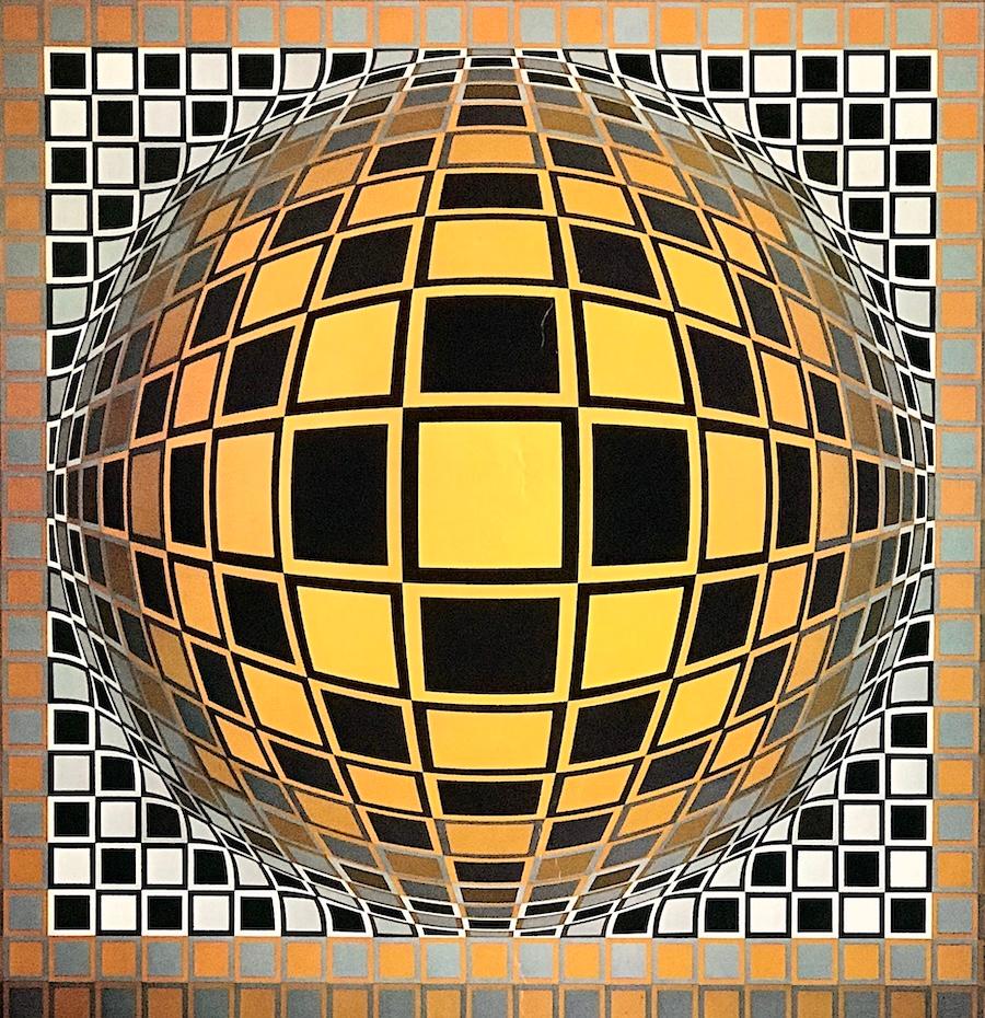 VASARELY CENTER NY, Zussau Gold, Vintage 1970er Op-Art, Geometrische optische Illusion (Weiß), Print, von Victor Vasarely