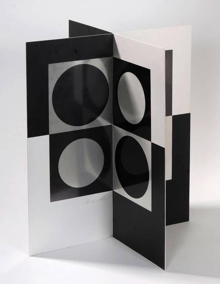 Image-miroir (Mirror Image), 1965 - Sculpture by Victor Vasarely