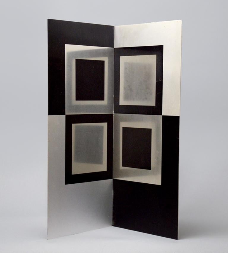 Image-miroir (image miroir), 1965 - Op Art Sculpture par Victor Vasarely
