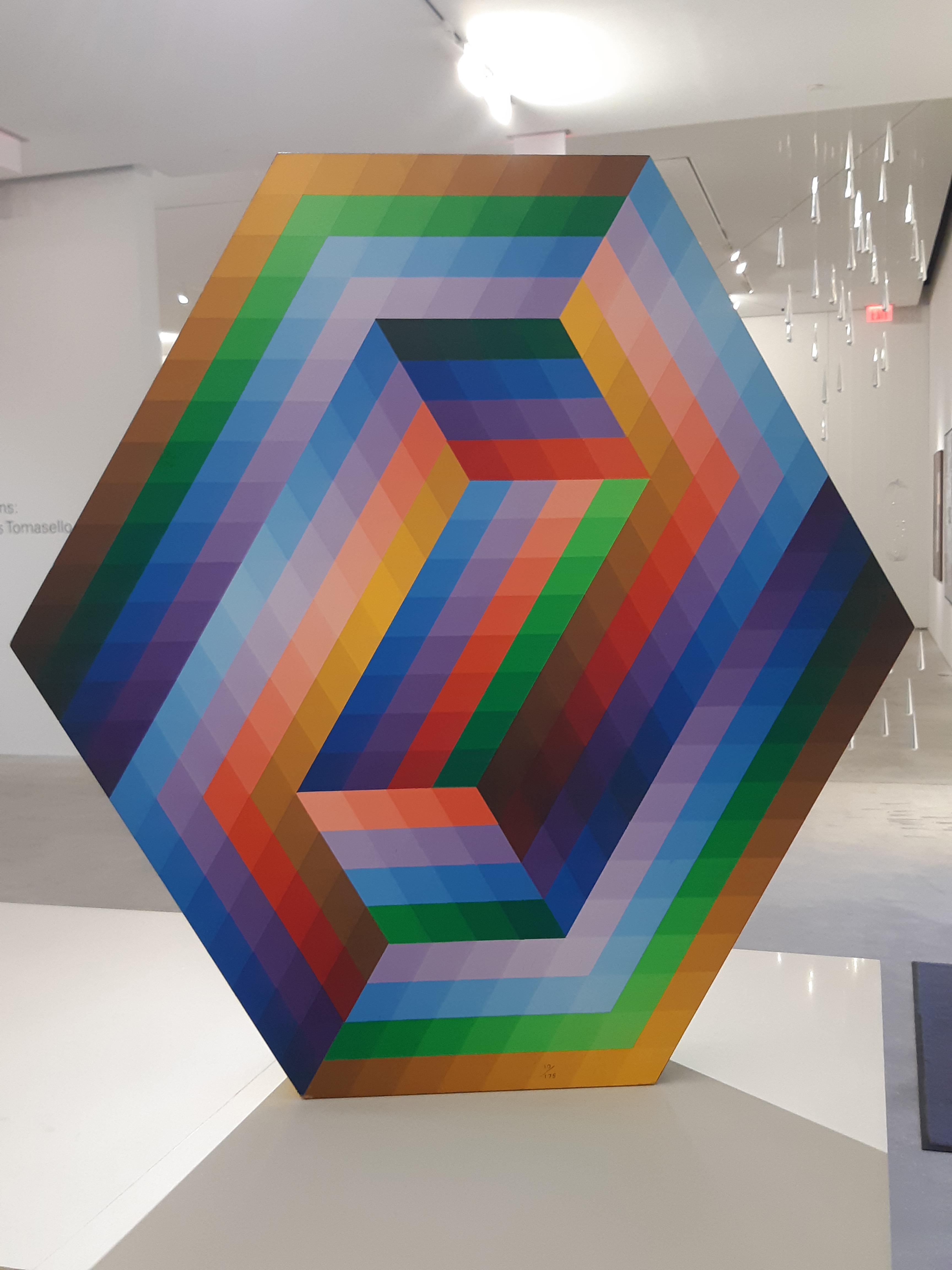 Victor Vasarely
Kedzi, 1990
Edition 10/175
Acrylic on Wood
26 x 25.5 x 3.2 in.
66 x 64.7 x 8.1 cm

The artwork is signed, dated and numbered.

Born in 1907 in Pécs, Austria-Hungary, Vasarely enrolled at the Műhely (workshop) school, the local