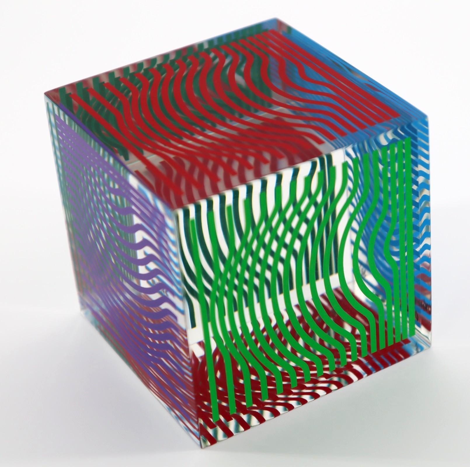 VICTOR VASARELY, MULTI WAVE CUBE, ACRYLIC GLASS SCULPTURE 1970 7
