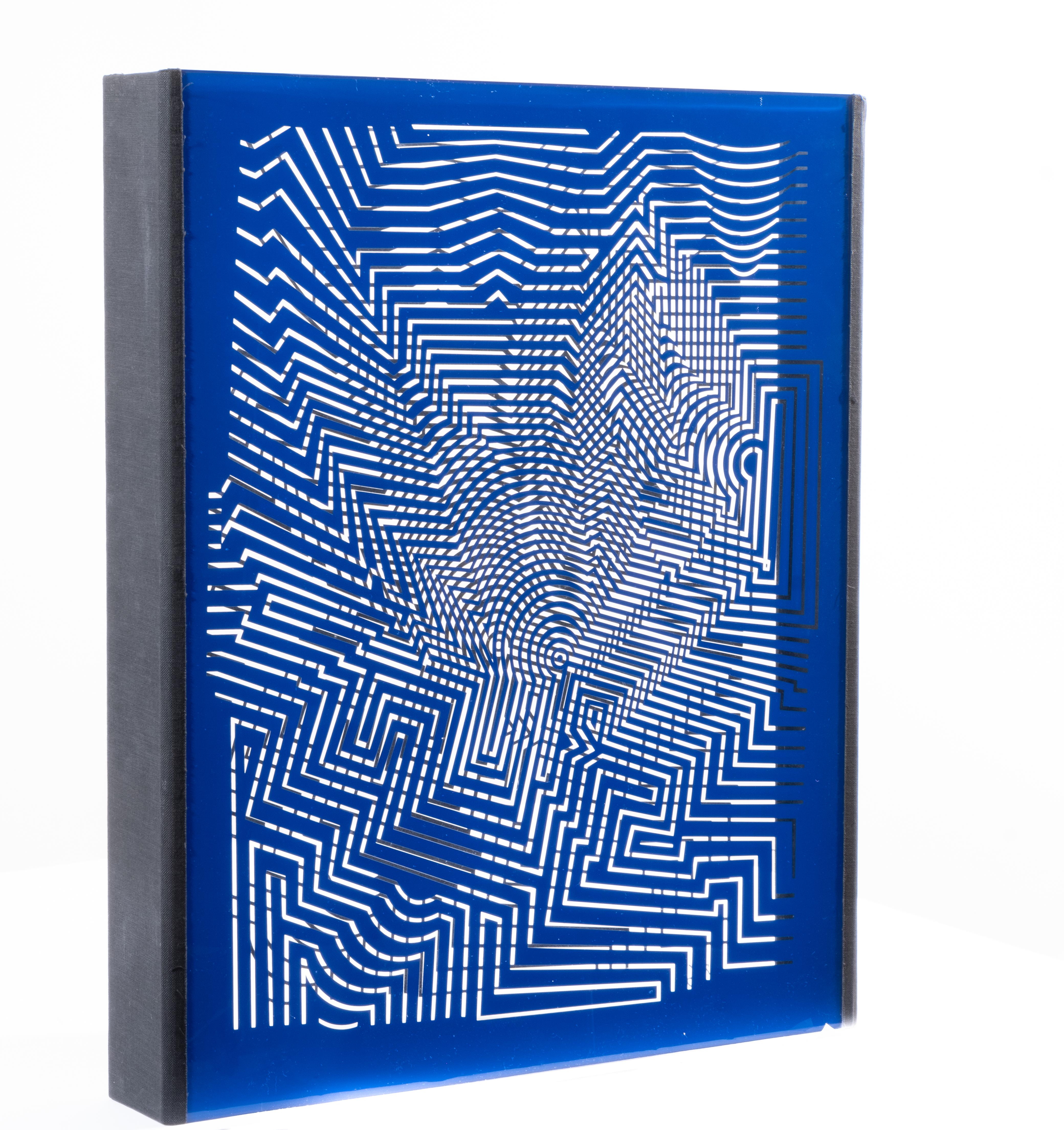 Victor Vasarely, signiert  Skulptur „Linienspiel (Linienspiel)“ Limitierte Auflage (Plexiglas) im Angebot