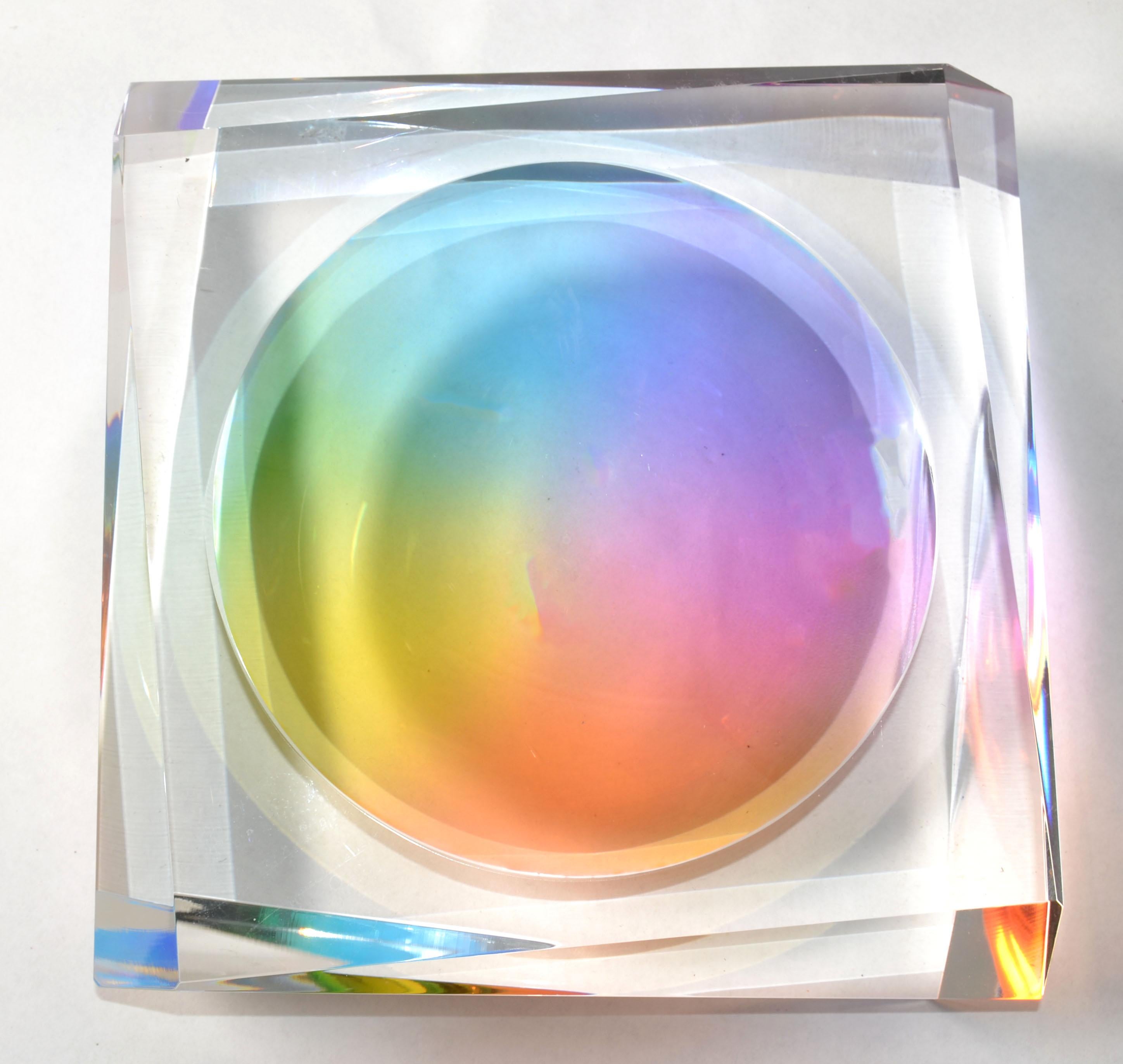 Victor Vasarely Style Op Art Vintage Lucite Cube Presse-papier Accessoires de bureau en vente 4