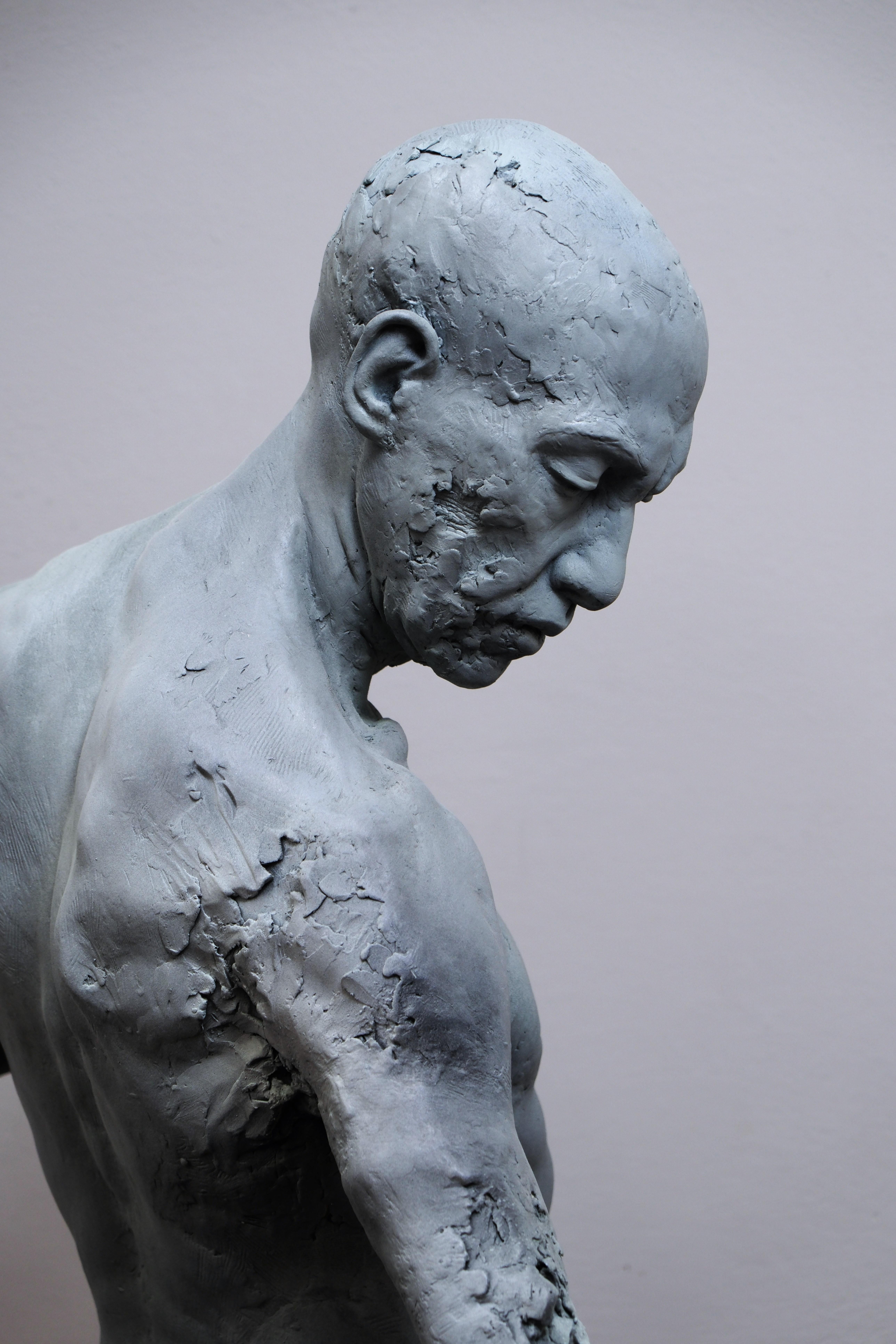 Resistance Big Standing Resin Sculpture Portrait Human Male Nude Realism For Sale 9