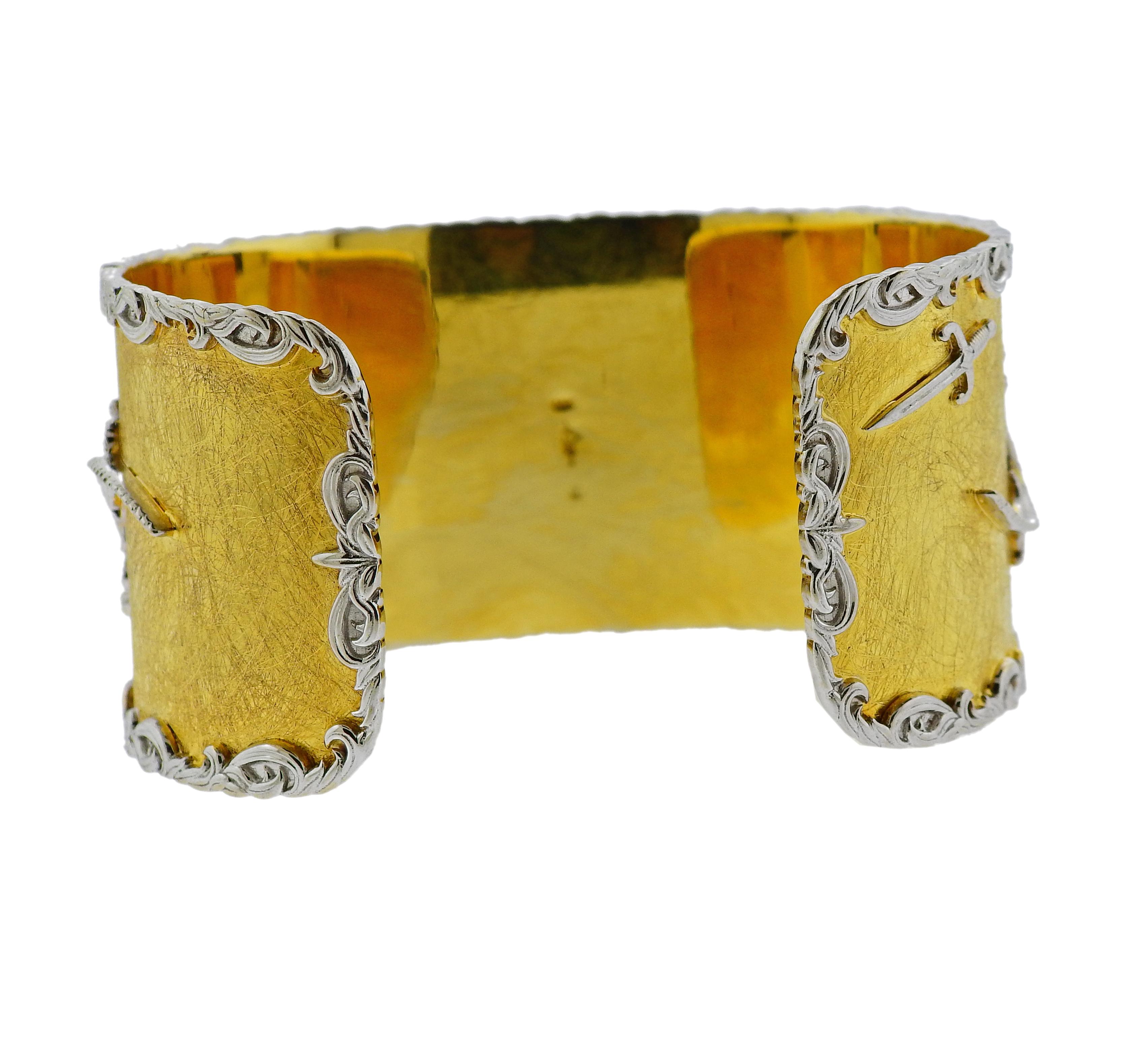 Women's Victor Velyan Gold Diamond Emerald Bracelet