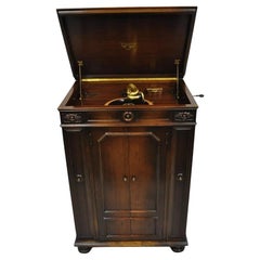 Victor Victrola Talking Machine Mahogany "Credenza" Model 22850 Record Player