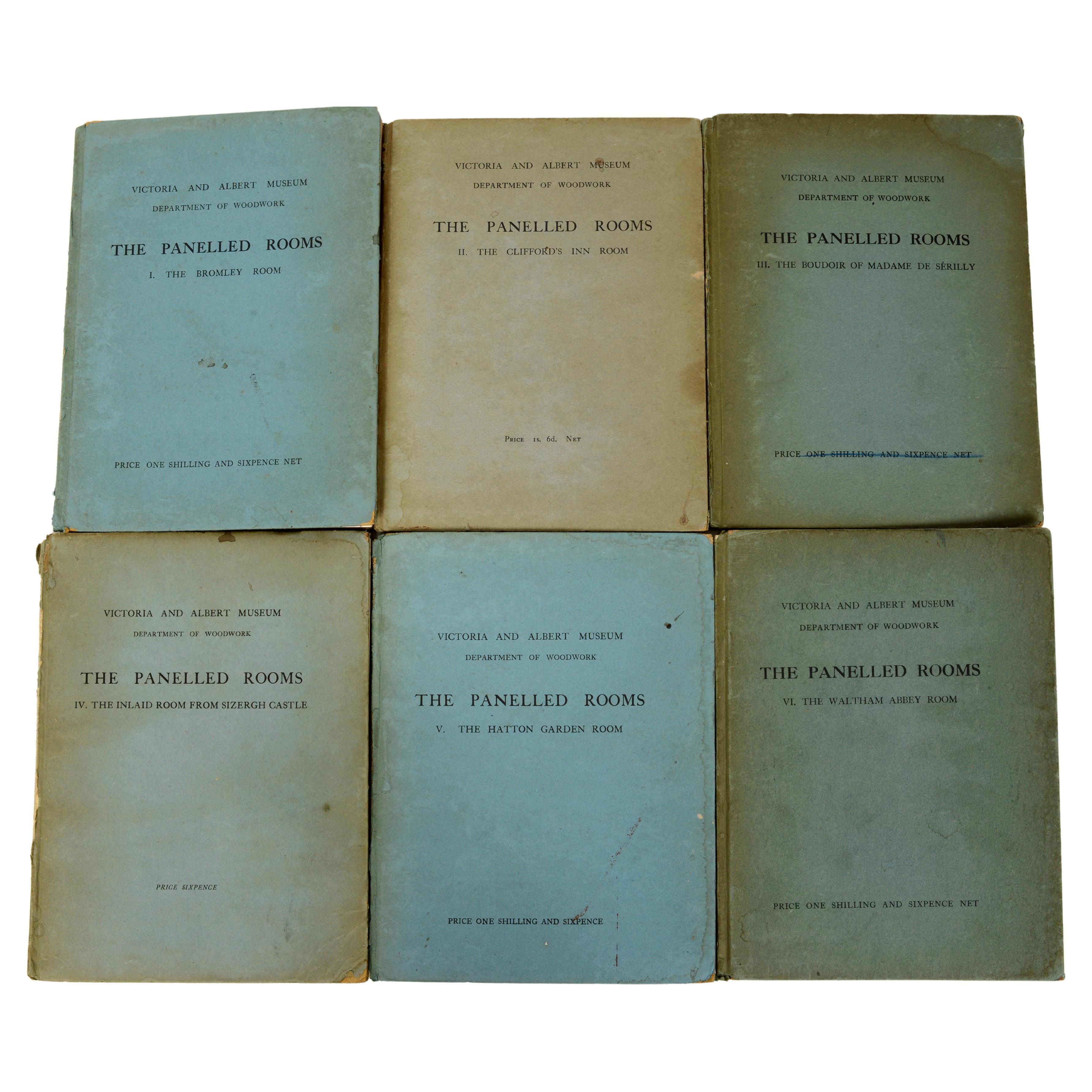 Victoria and Albert Museum, The Panelled Rooms - Ensemble complet de six volumes  en vente