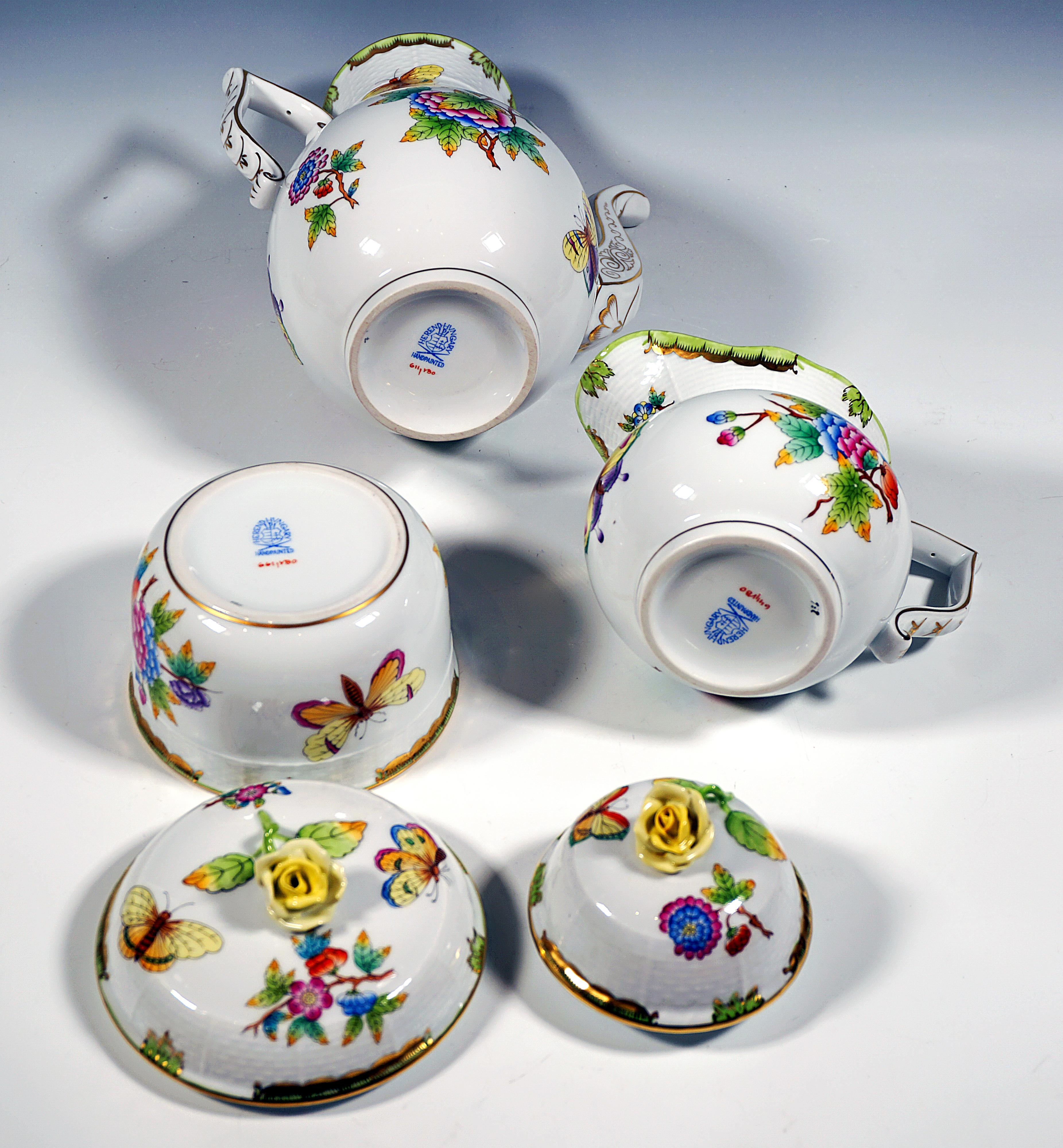 Painted Victoria Avec Bord En Or Coffee Set For 6 Persons Herend Hungary 20th Century
