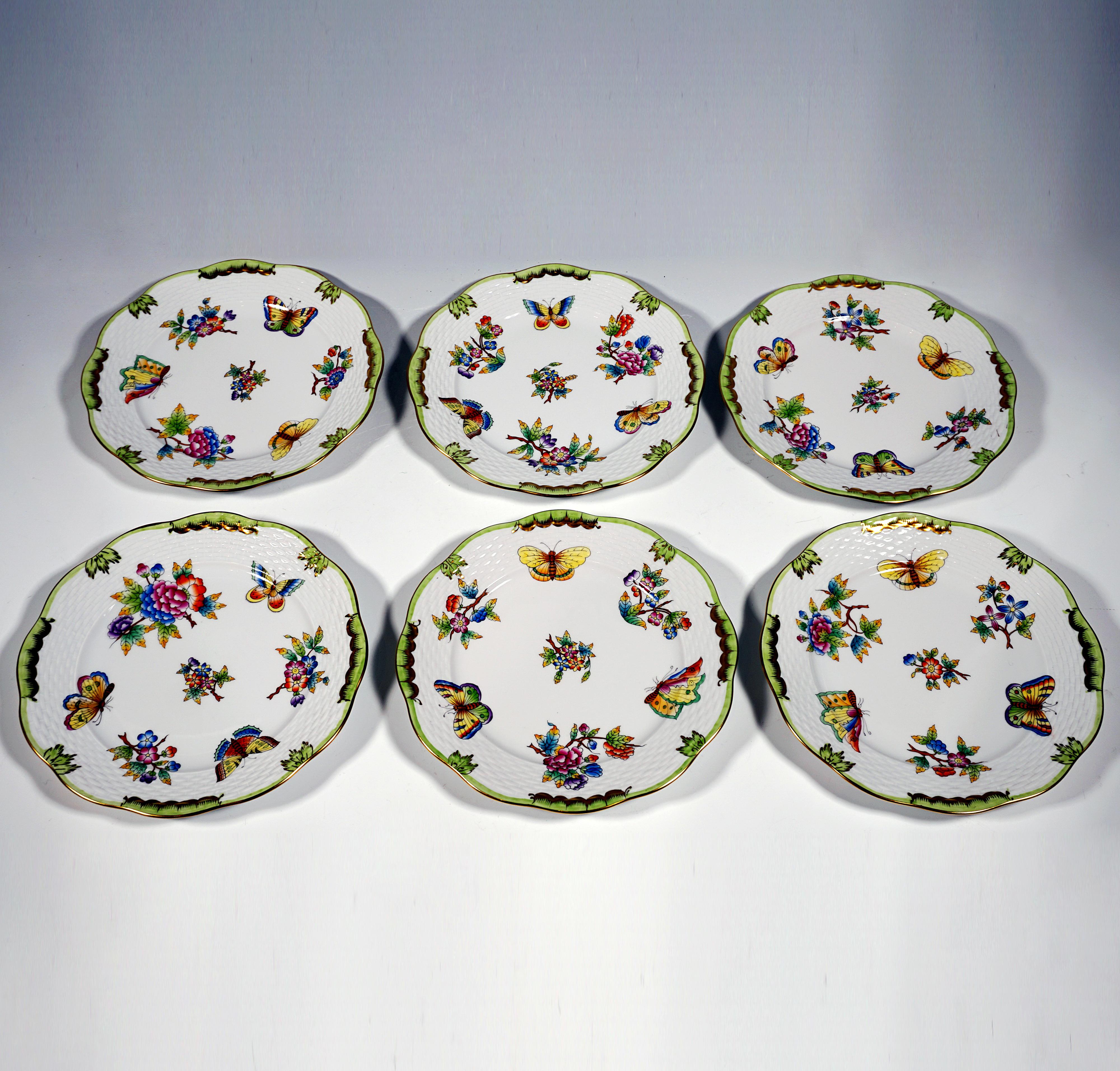 Porcelain Victoria Avec Bord En Or Coffee Set For 6 Persons Herend Hungary 20th Century