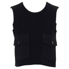 Victoria Beckham, top in crêpe nero con doppia tasca cargo e cinturino aperto sul retro S