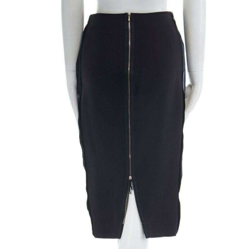 VICTORIA BECKHAM Schwarzer Seiden-Woll-Lacquared-Stoff an der Seite des Bleistiftrocks 25