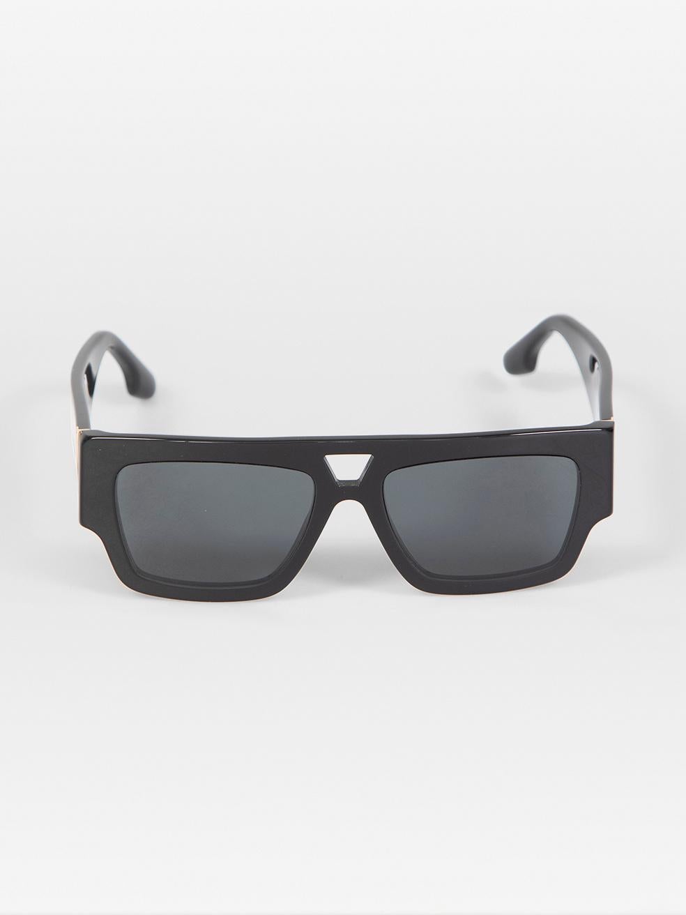 Victoria Beckham Black Square Logo Tinted Sunglasses For Sale