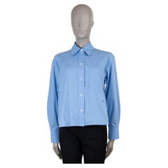 Victoria Beckham: camisa de popelín azul de algodón, corte cuadrado y corto, 2024, talla UK 6 (XS)