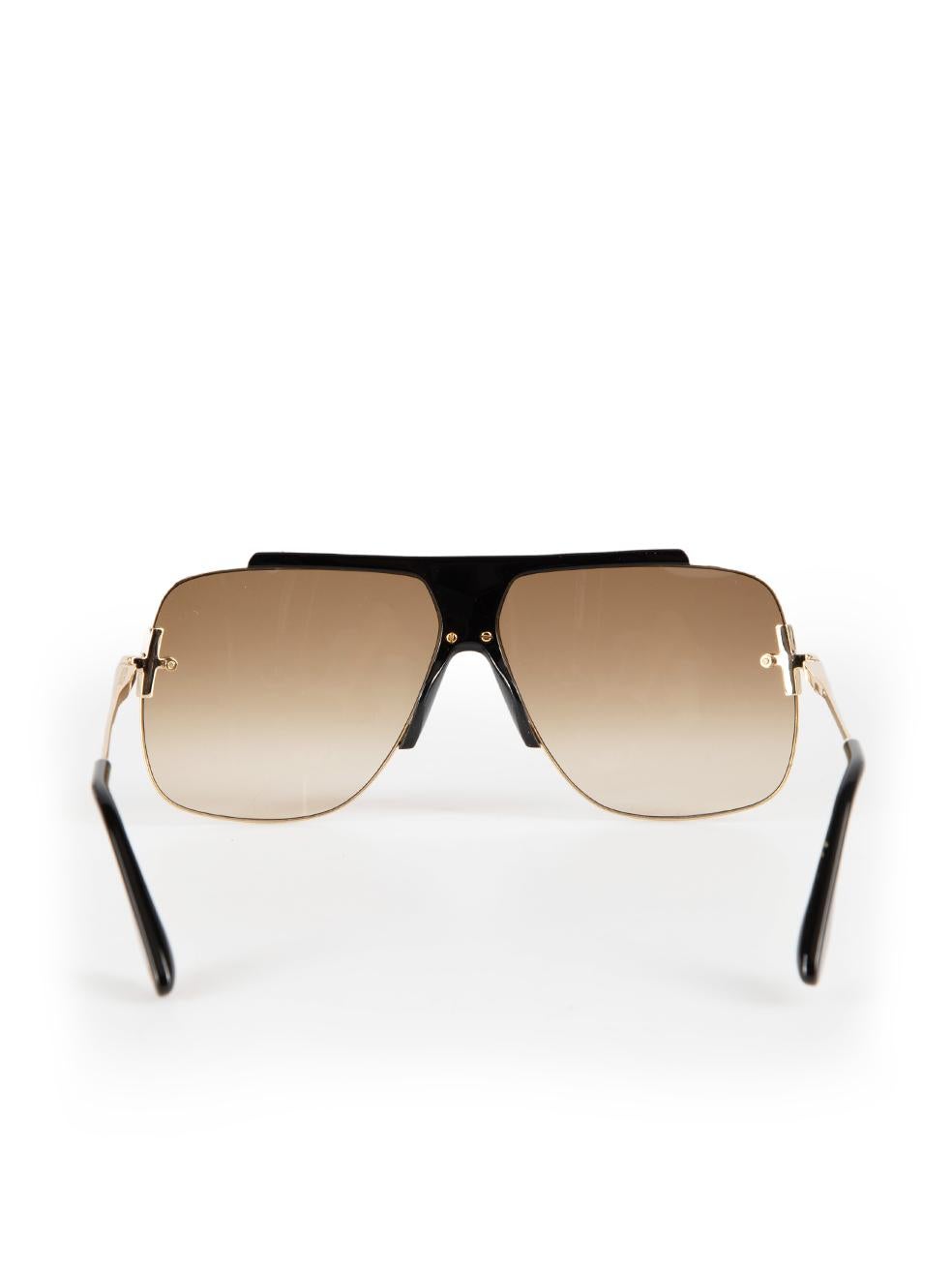 Women's Victoria Beckham Brown Gradient Navigator Sunglasses For Sale