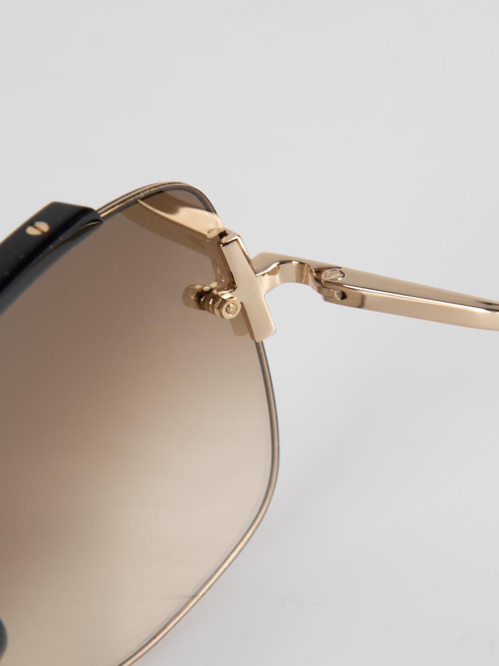 Victoria Beckham Brown Gradient Navigator Sunglasses For Sale 2