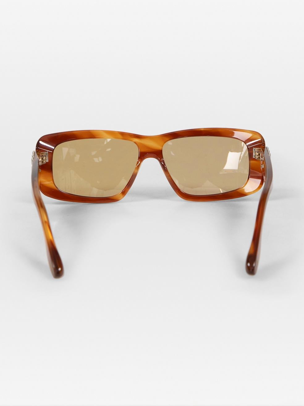 Women's Victoria Beckham Brown Striped Rectangular Sunglasses For Sale